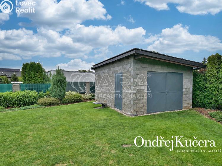 Продажа семейного дома Kostelec nad Labem, K Jahodovce 1101 č. 27