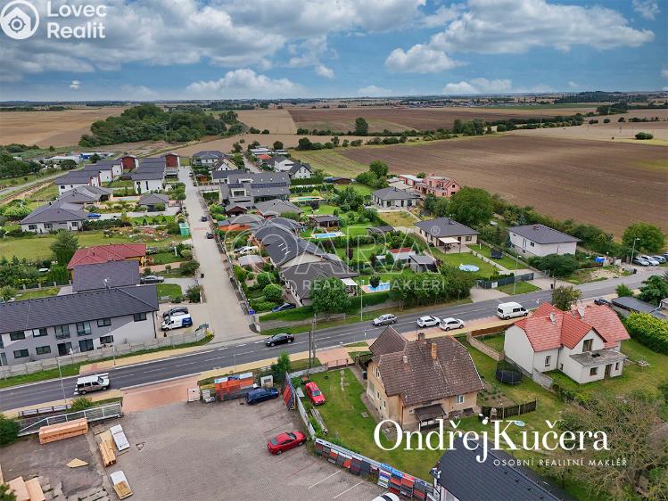 Продажа семейного дома Kostelec nad Labem, K Jahodovce 1101 č. 38