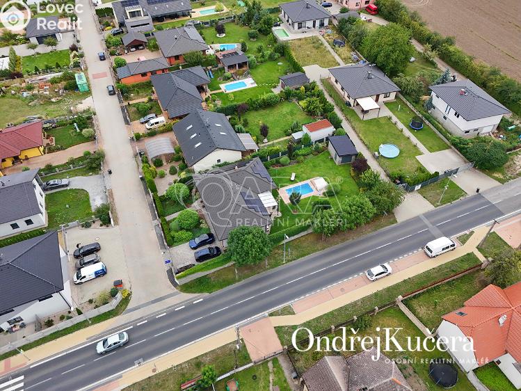 Prodej rodinného domu Kostelec nad Labem, K Jahodovce 1101 č. 36