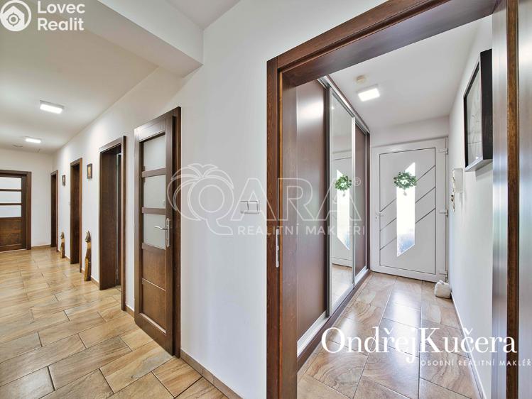 Продаж сімейного будинку Kostelec nad Labem, K Jahodovce 1101 č. 24