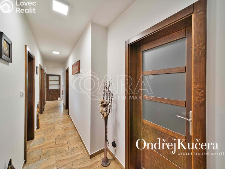 Prodej rodinného domu Kostelec nad Labem, K Jahodovce 1101 č. 14