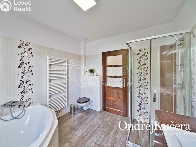 Sale family house Kostelec nad Labem, K Jahodovce 1101 č. 20