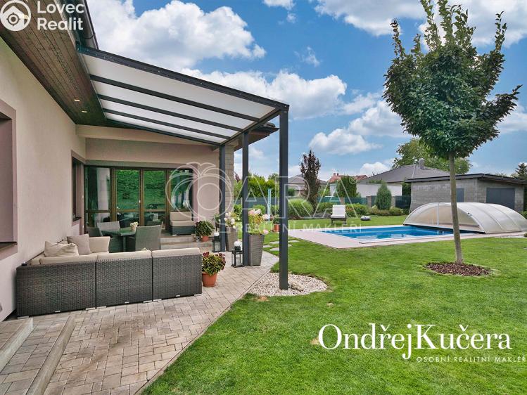 Продажа семейного дома Kostelec nad Labem, K Jahodovce 1101 č. 4