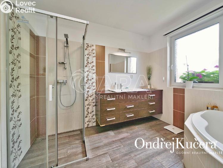 Продажа семейного дома Kostelec nad Labem, K Jahodovce 1101 č. 19