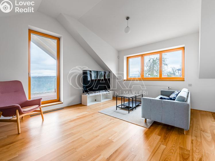 Pronájem vily Roztoky, Nad vinicemi č. 11