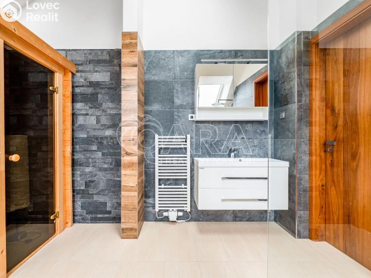 Pronájem vily Roztoky, Nad vinicemi č. 13