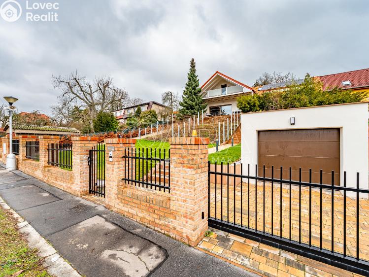 Rent villa Roztoky, Nad vinicemi č. 26