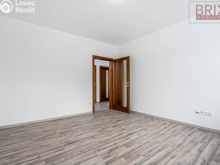 Продажа семейного дома Loket č. 14