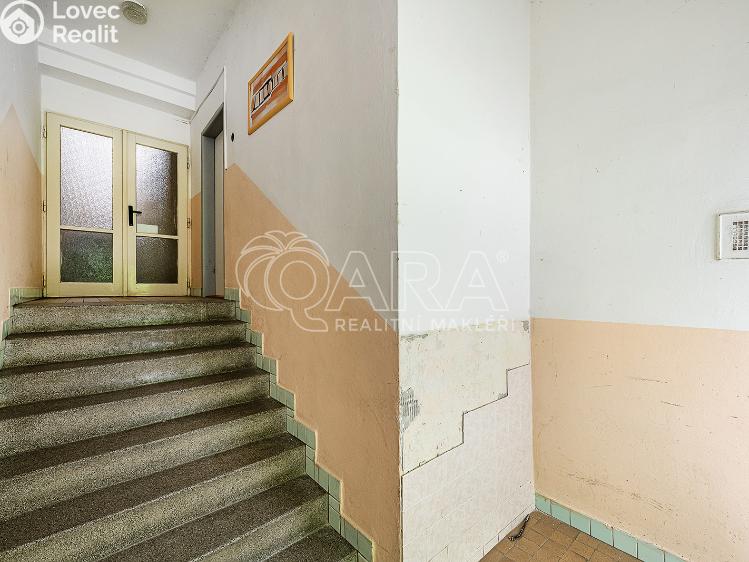 Prodej bytu 1+KK Kralupy nad Vltavou, nám. Mládežníků 677 č. 16