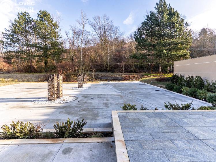 Prodej obchodního prostoru Mělník, Plavební 3851 č. 13