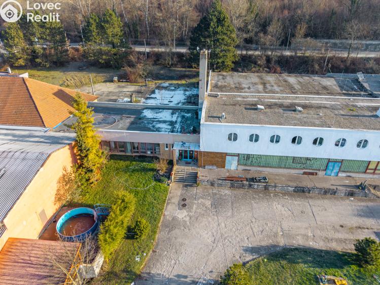 Prodej obchodního prostoru Mělník, Plavební 3851 č. 4