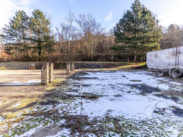 Prodej obchodního prostoru Mělník, Plavební 3851 č. 12