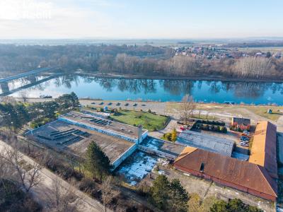 Prodej obchodního prostoru Mělník, Plavební 3851 č. 3