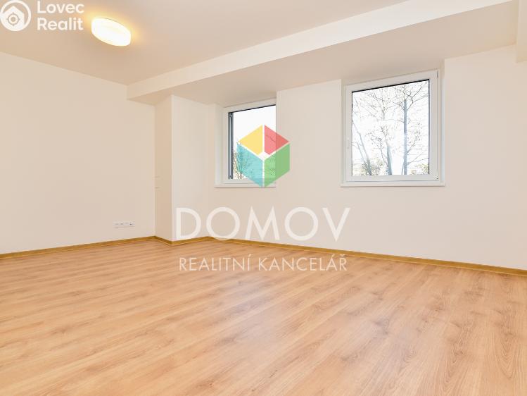 Pronájem bytu 2+KK Beroun, Na Máchovně 2145 č. 6