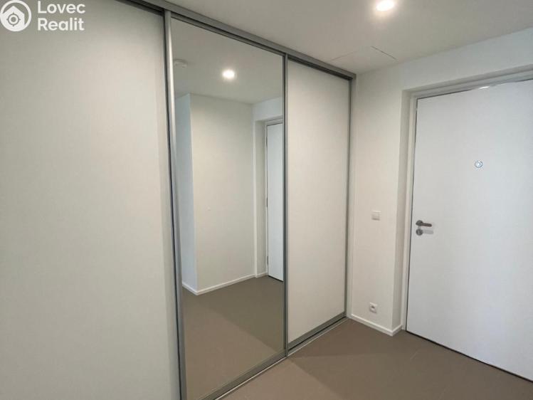 Pronájem bytu 2+KK Praha, Ramonova č. 5