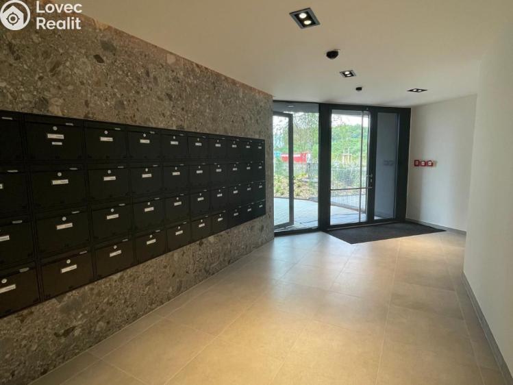 Pronájem bytu 2+KK Praha, Ramonova č. 9