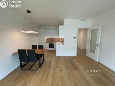 Pronájem bytu 2+KK Praha, Ramonova č. 1