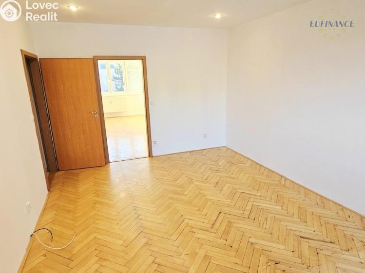 Продаж квартири 2+1 Kralupy nad Vltavou, nám. Mládežníků 671 č. 10