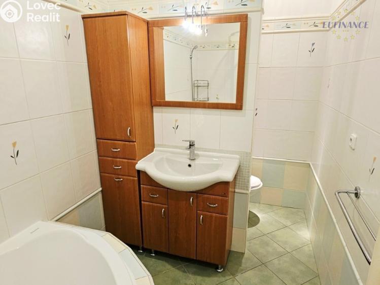 Продаж квартири 2+1 Kralupy nad Vltavou, nám. Mládežníků 671 č. 12