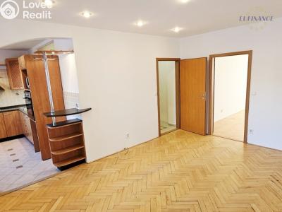 Продаж квартири 2+1 Kralupy nad Vltavou, nám. Mládežníků 671 č. 1