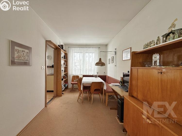 Prodej rodinného domu Červený Kostelec, Řehákova 906 č. 11