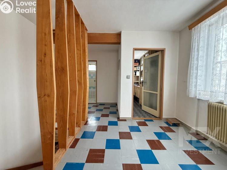 Prodej rodinného domu Červený Kostelec, Řehákova 906 č. 17