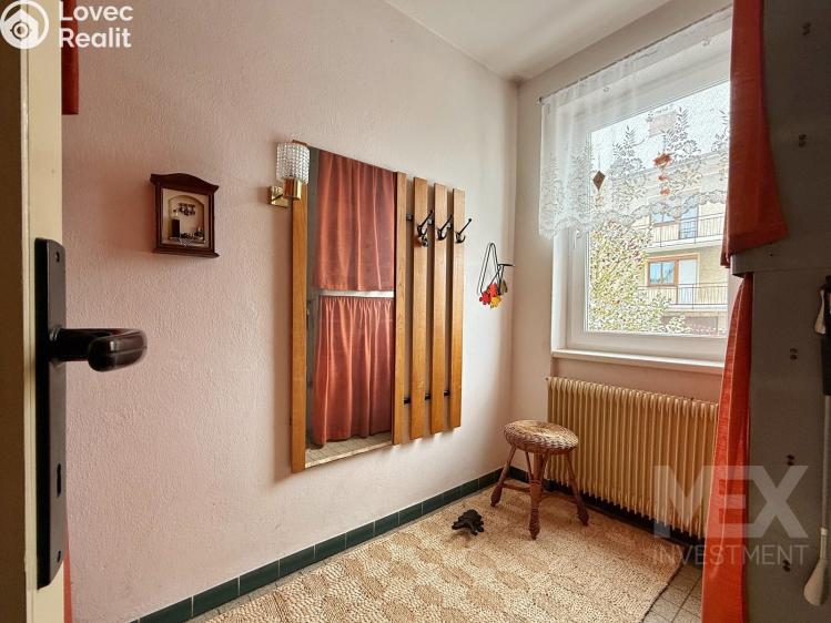 Prodej rodinného domu Červený Kostelec, Řehákova 906 č. 9