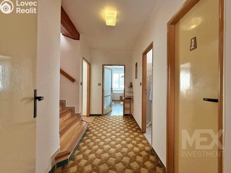 Prodej rodinného domu Červený Kostelec, Řehákova 906 č. 10