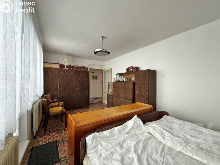 Prodej rodinného domu Červený Kostelec, Řehákova 906 č. 14