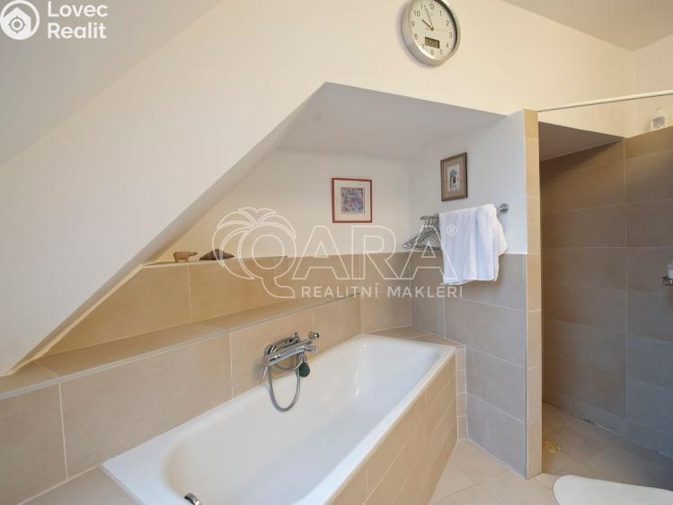 Pronájem kanceláře Praha, Ke hrádku 1105/10 č. 8