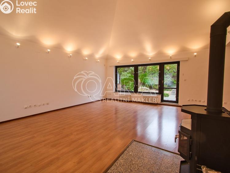 Pronájem kanceláře Praha, Ke hrádku 1105/10 č. 6