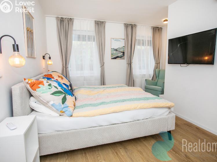 Pronájem bytu 2+KK Praha, Na moklině č. 9