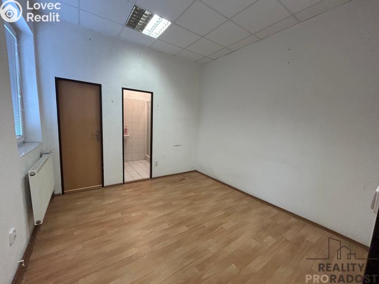 Pronájem obchodního prostoru Hodonín, Bratislavská č. 4