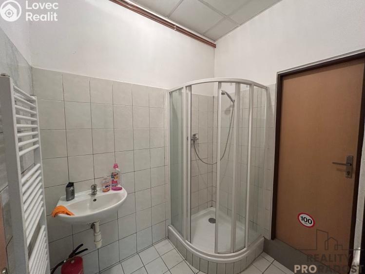 Pronájem obchodního prostoru Hodonín, Bratislavská č. 6