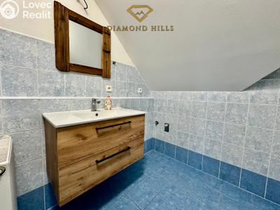 Pronájem bytu 3+KK Holubice, Lipová č. 6