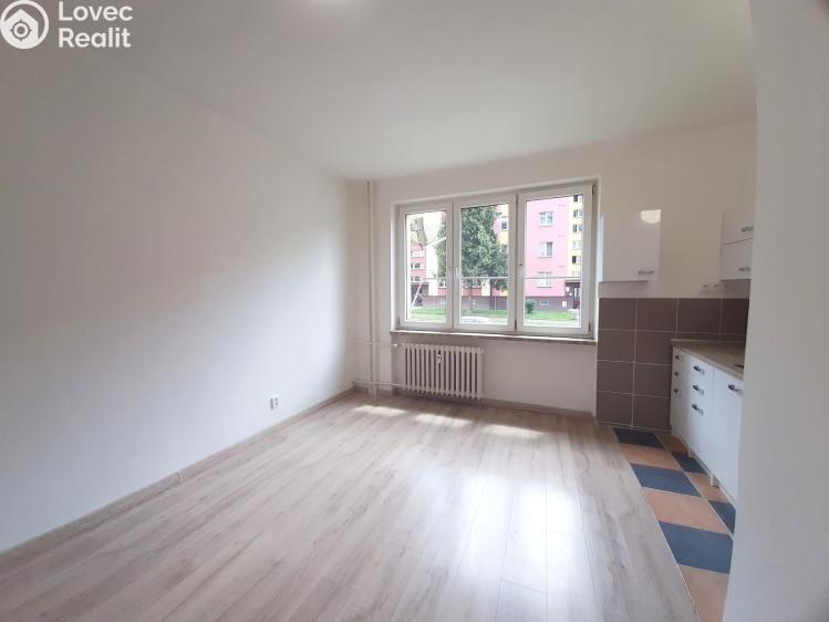 Prodej bytu 1+KK Karviná, Březová č. 12