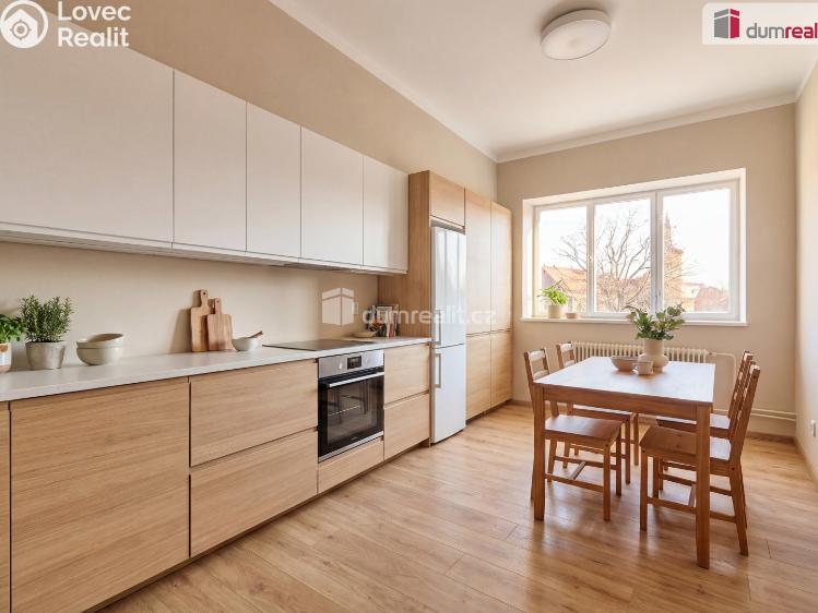 Продажа семейного дома Kravaře, náměstí č. 5