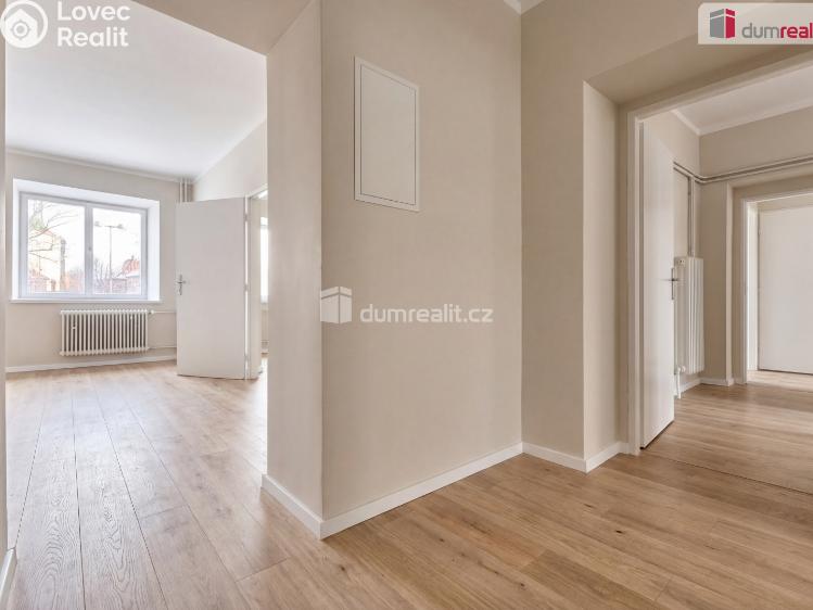 Продажа семейного дома Kravaře, náměstí č. 11