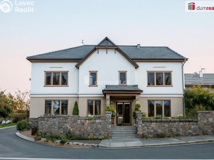 Sale family house Lovečkovice č. 20