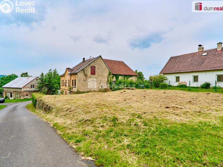 Sale family house Lovečkovice č. 21