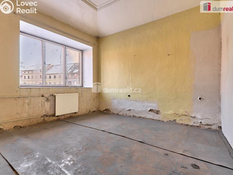 Продажа семейного дома Kravaře, náměstí č. 17