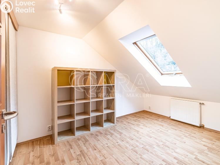 Pronájem bytu 3+KK Kralupy nad Vltavou, Přemyslova 642/39 č. 25