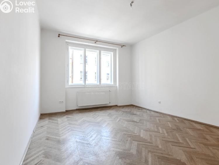 Sale apartment 3+1 Praha, Jugoslávských partyzánů 957/42 č. 23