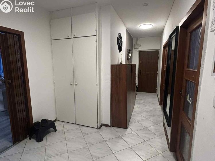 Продажа квартиры 3+1 Karviná, Dělnická č. 6