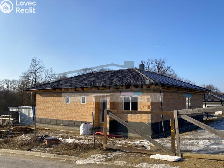 Продажа семейного дома Litvínovice, Průběžná 483 č. 3