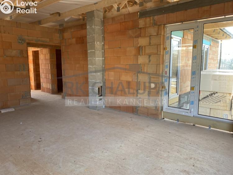 Продажа семейного дома Litvínovice, Průběžná 483 č. 4