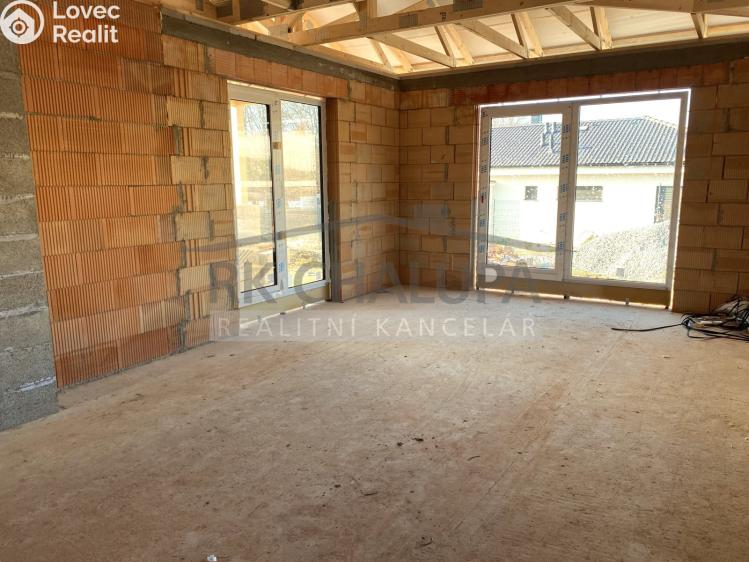 Продажа семейного дома Litvínovice, Průběžná 483 č. 5