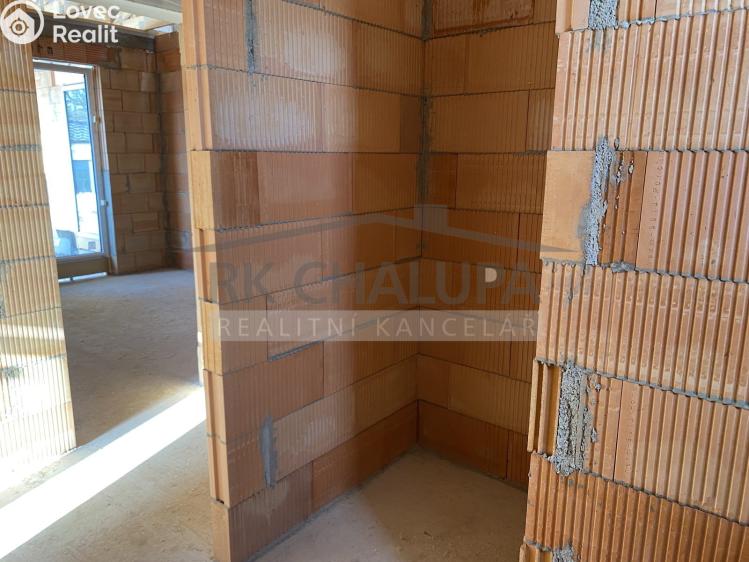 Продажа семейного дома Litvínovice, Průběžná 483 č. 13