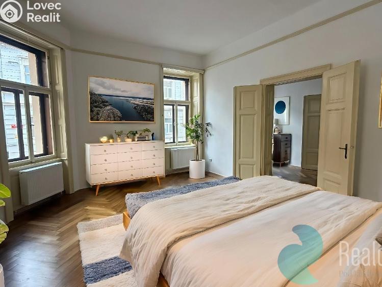 Pronájem bytu 3+KK České Budějovice, tř. 28. října č. 12