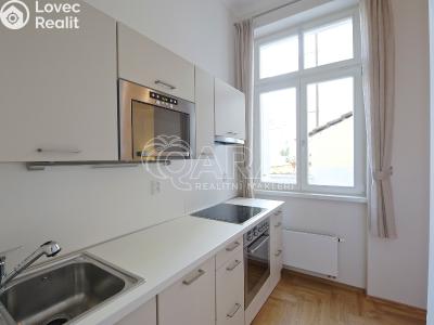 Аренда квартиры 2+KK Praha, Vratislavova č. 3